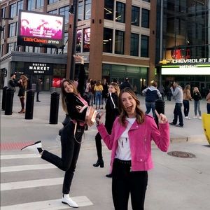 Meet your Posher, Bridget